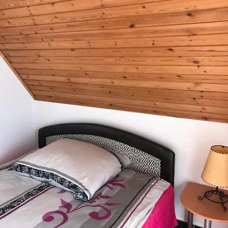 Orchidea Vendeghaz - Case de vacanță Zebegény